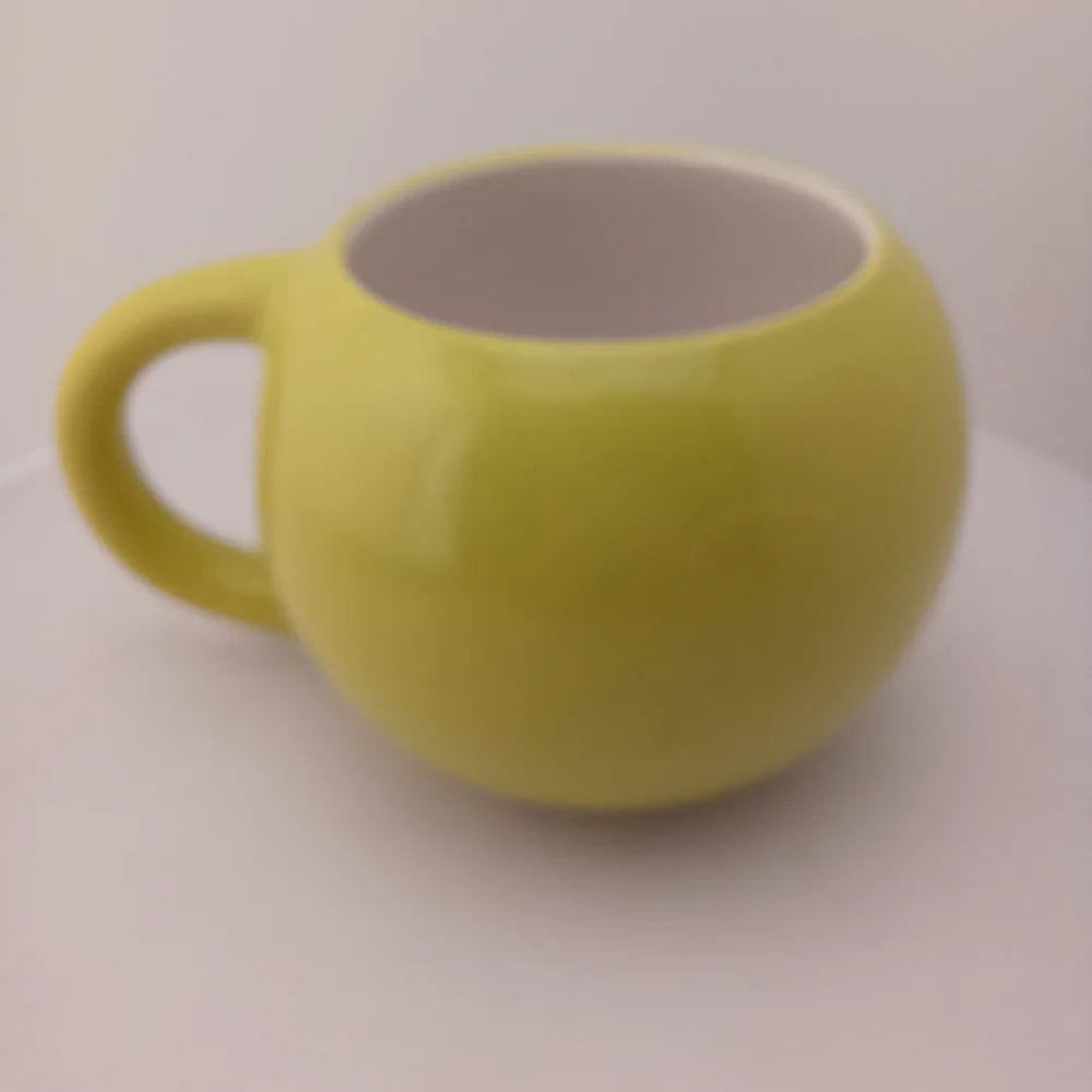 Room Essentials Happy Face Mug - Picture 5 of 5